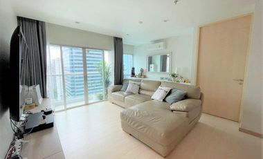 Condo en alquiler y en venta de 3 habitaciones en Sathon, Bangkok