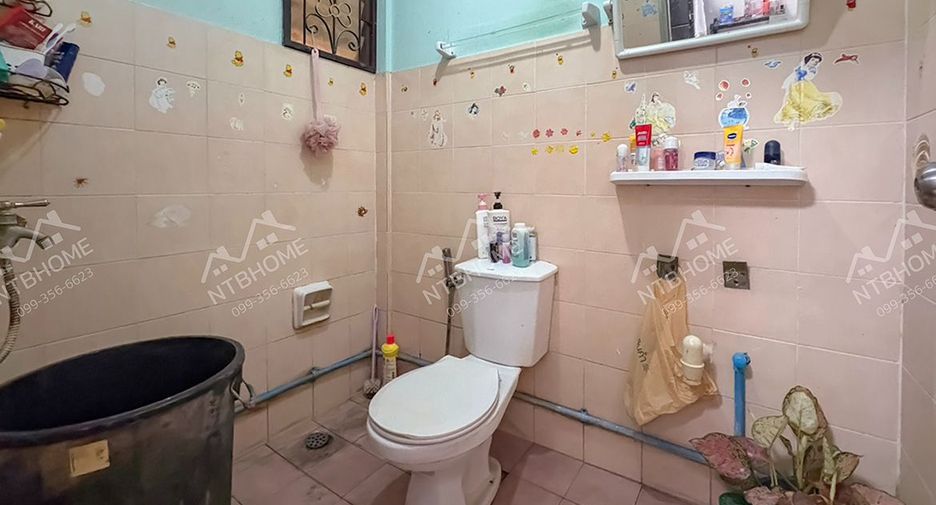 For sale 2 bedrooms townhouse in Bang Bua Thong, Nonthaburi