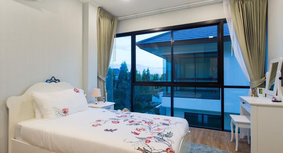 À vendre 3 chambres villa à Bang Lamung, Chonburi