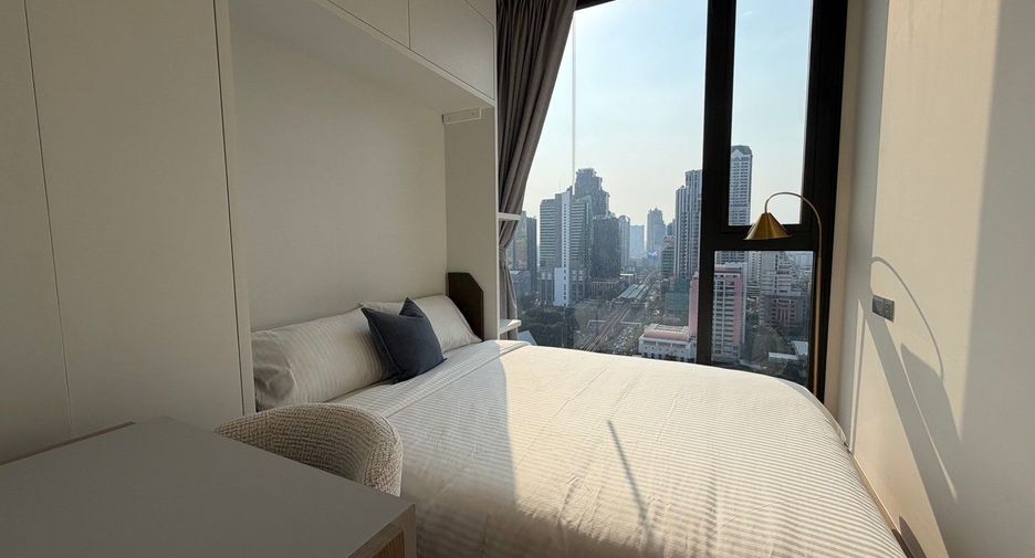 For rent 2 bedrooms condo in Sathon, Bangkok