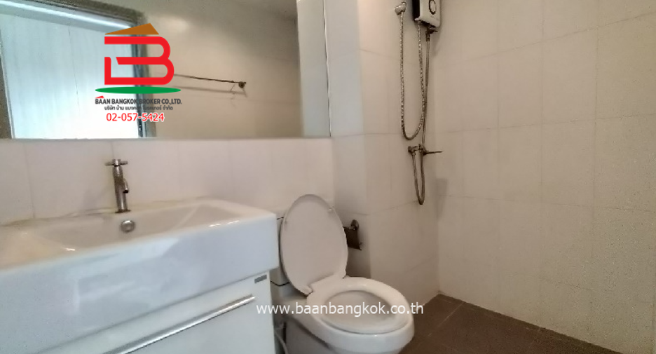 For sale 1 bed condo in Mueang Samut Prakan, Samut Prakan