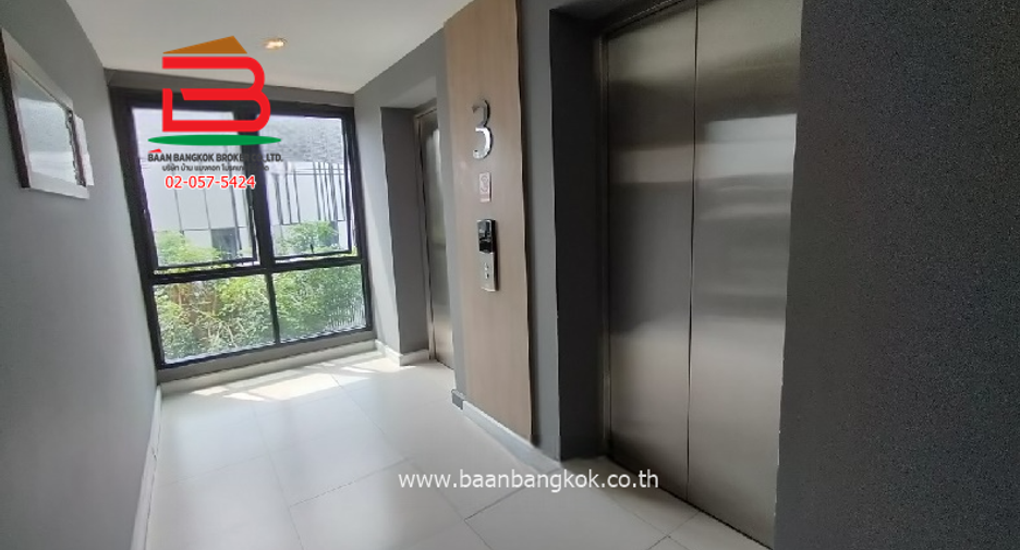 For sale 1 bed condo in Mueang Samut Prakan, Samut Prakan