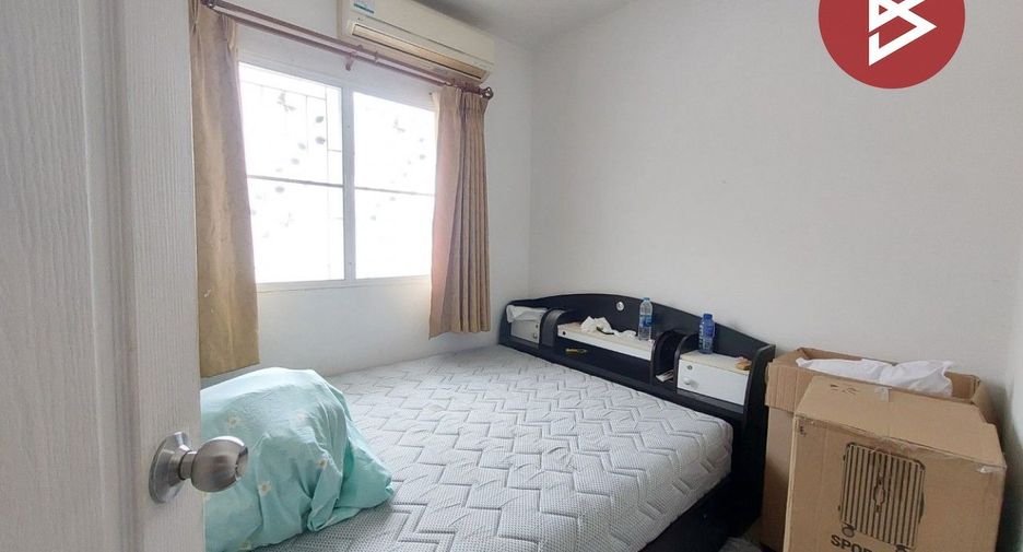 Casa adosada en venta de 3 habitaciones en Bang Khun Thian, Bangkok