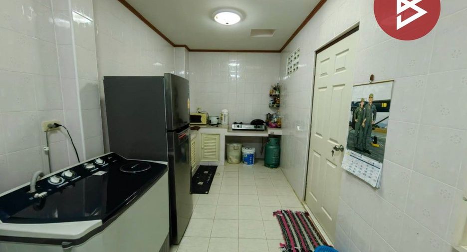 For sale 3 bedrooms townhouse in Phra Samut Chedi, Samut Prakan