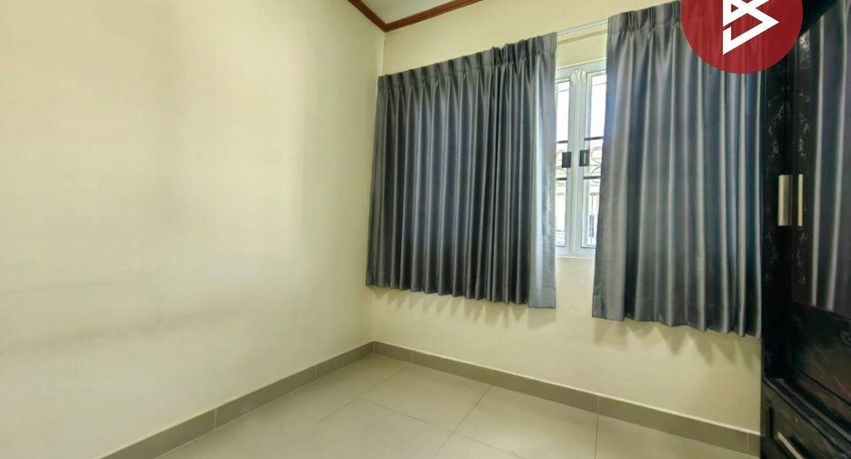 For sale 3 bedrooms townhouse in Phra Samut Chedi, Samut Prakan