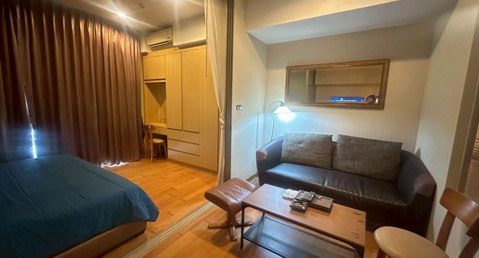 For rent and for sale 1 bed condo in Si Racha, Chonburi