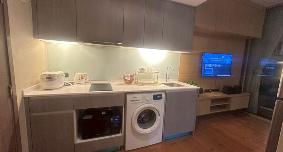 For rent and for sale 1 bed condo in Si Racha, Chonburi
