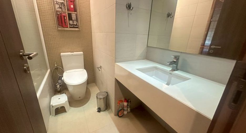 For rent and for sale 1 bed condo in Si Racha, Chonburi