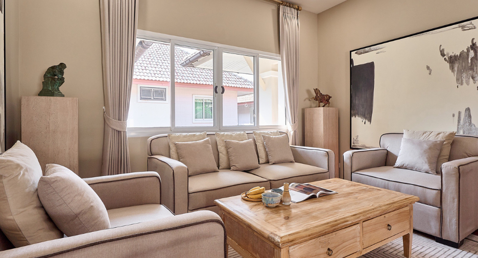 For sale 4 bedrooms house in Mueang Chiang Mai, Chiang Mai