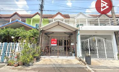 出售 2 卧室 联排别墅 在 Sam Phran, Nakhon Pathom