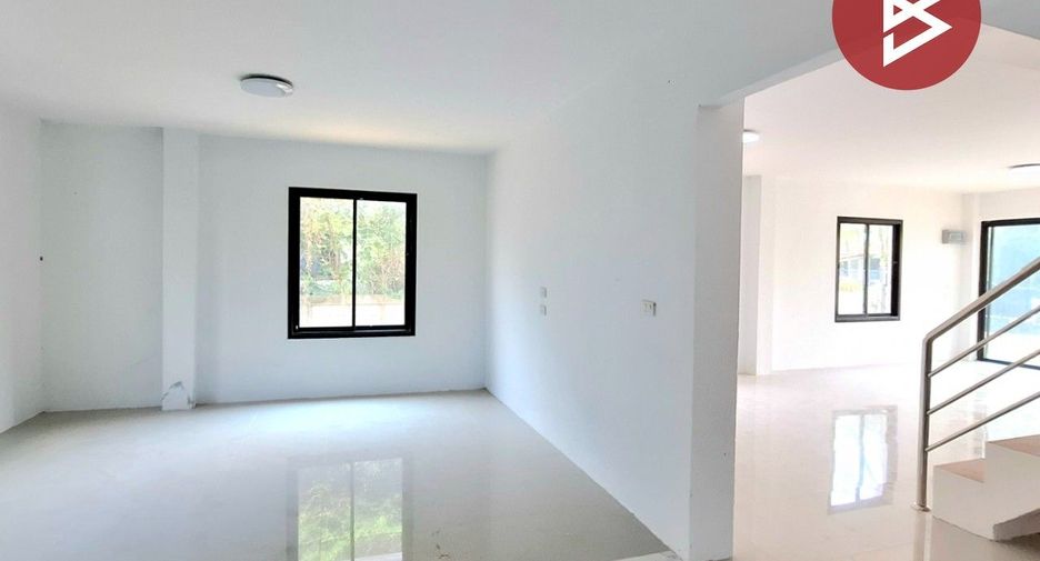 À vendre 3 chambres maison à Mueang Roi Et, Roi Et