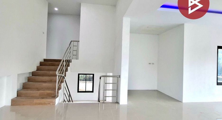 À vendre 3 chambres maison à Mueang Roi Et, Roi Et