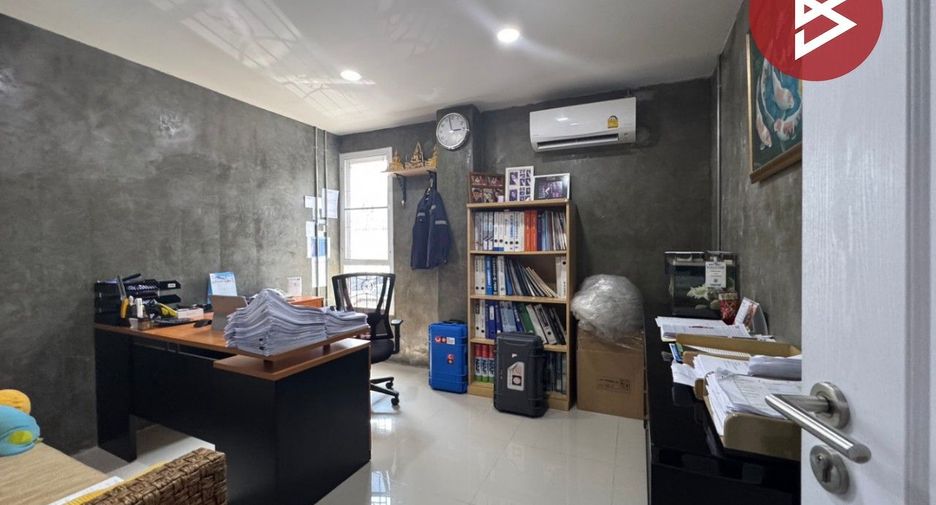 For sale office in Saphan Sung, Bangkok