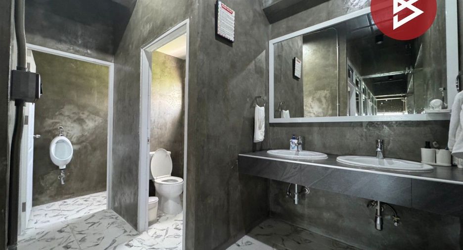 For sale office in Saphan Sung, Bangkok