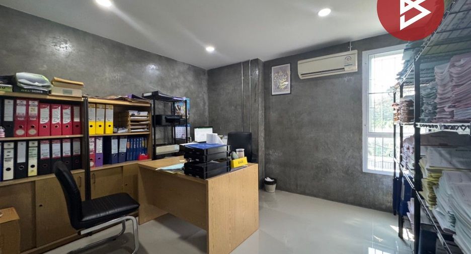 For sale office in Saphan Sung, Bangkok