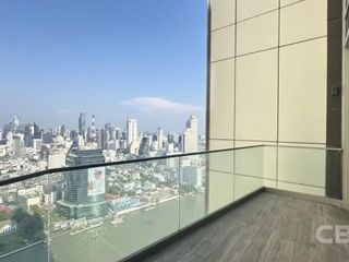 For sale 4 bedrooms condo in Khlong San, Bangkok