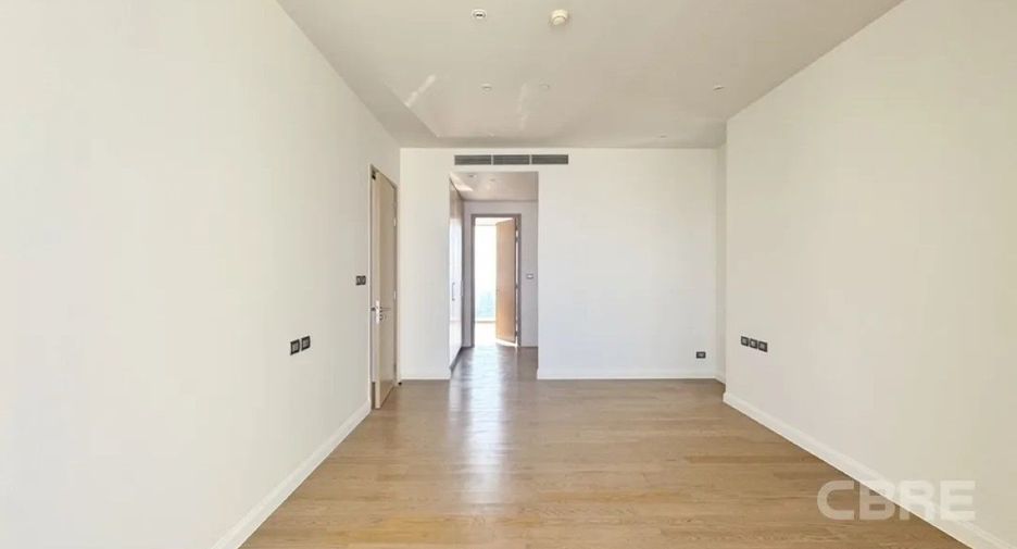 For sale 4 bedrooms condo in Khlong San, Bangkok