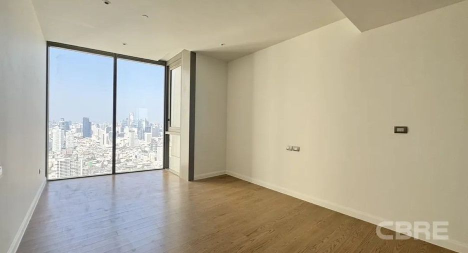 For sale 4 bedrooms condo in Khlong San, Bangkok