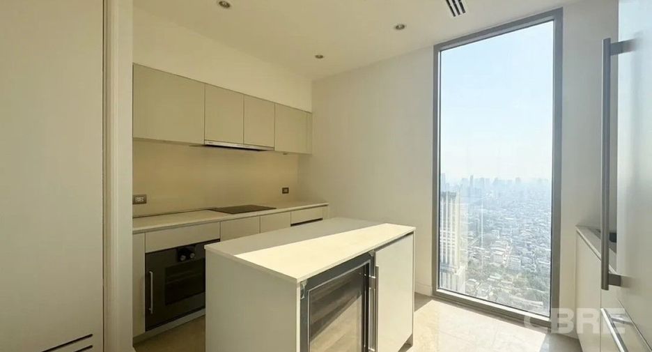 For sale 4 bedrooms condo in Khlong San, Bangkok