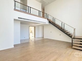 For sale 4 bedrooms condo in Khlong San, Bangkok