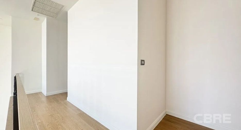 For sale 4 bedrooms condo in Khlong San, Bangkok