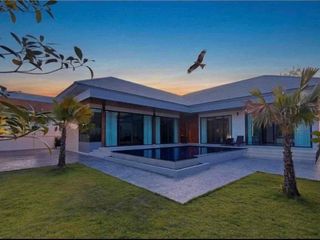 Villa zur Miete mit 4 Zimmer in Bang Lamung, Chonburi