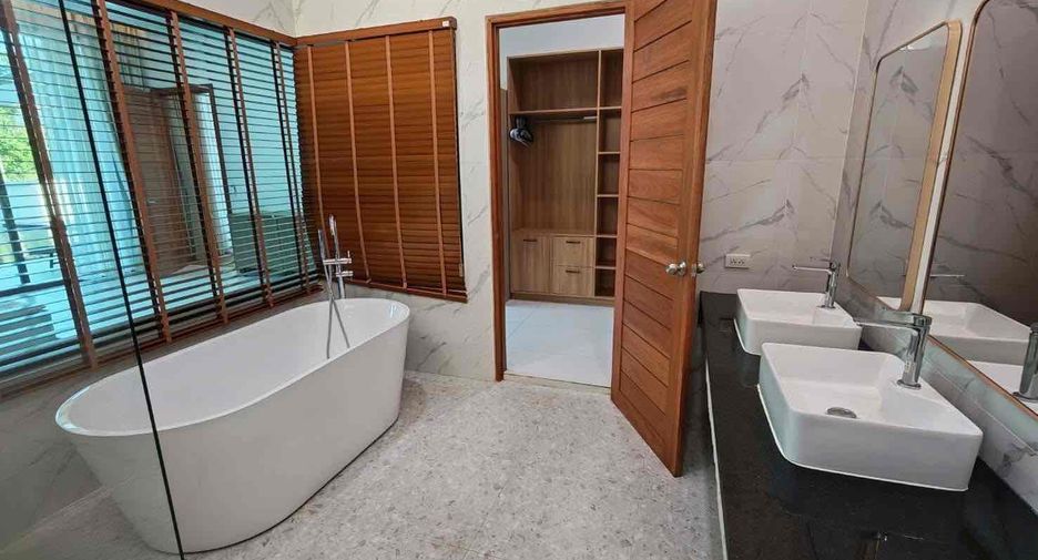 Villa zur Miete mit 4 Zimmer in Bang Lamung, Chonburi