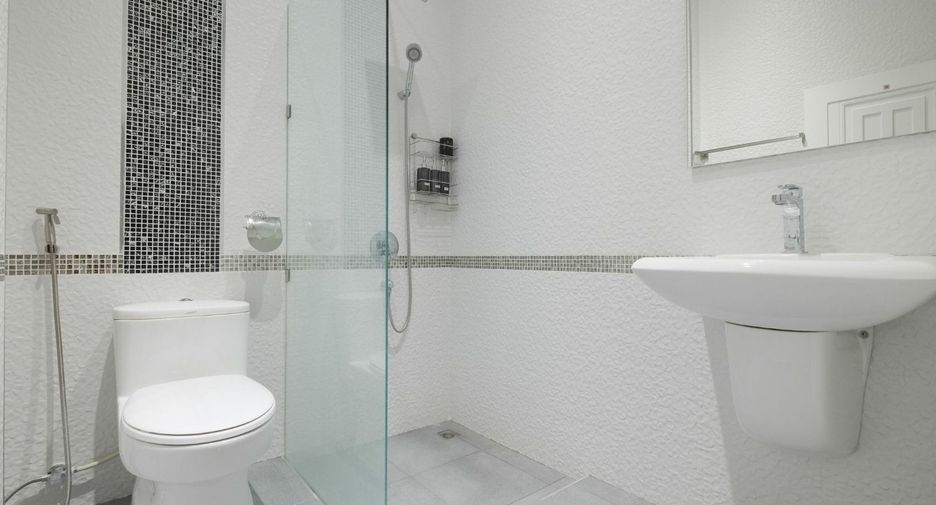For sale 3 bedrooms house in Mueang Ubon Ratchathani, Ubon Ratchathani