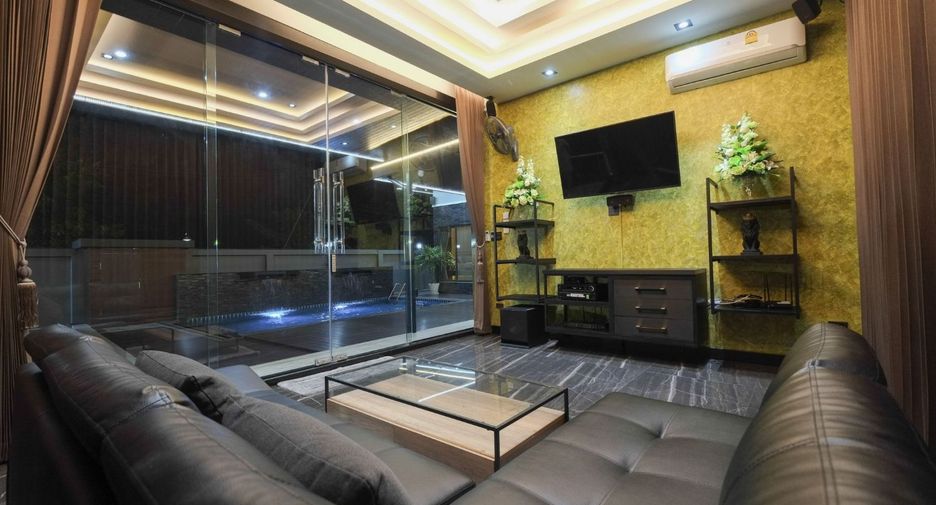 For sale 3 bedrooms house in Mueang Ubon Ratchathani, Ubon Ratchathani