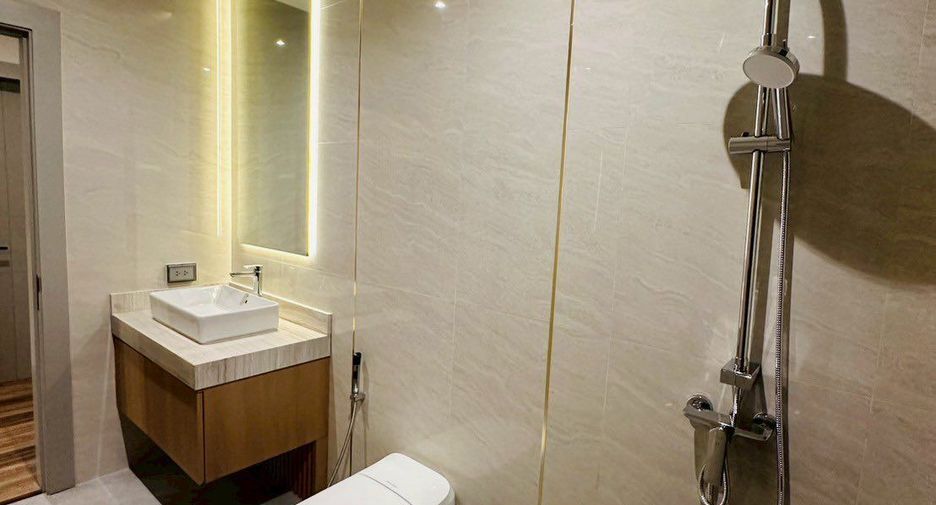 For rent 4 bedrooms house in Jomtien, Pattaya