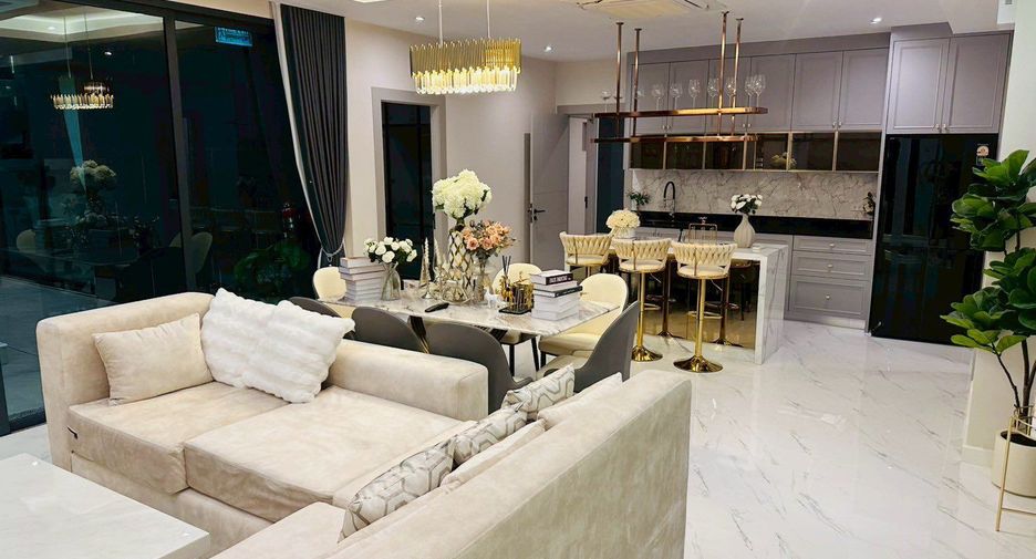 For rent 4 bedrooms house in Jomtien, Pattaya