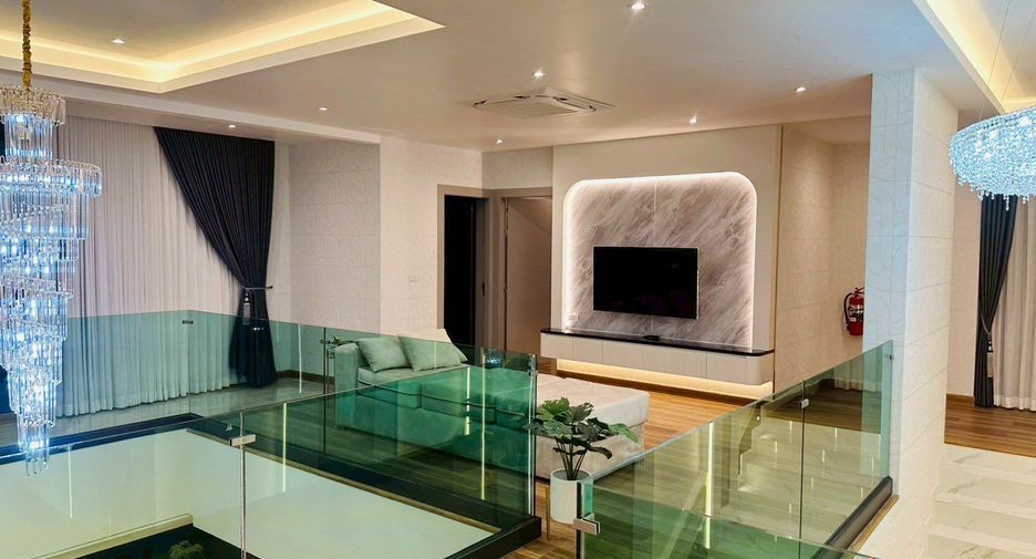 For rent 4 bedrooms house in Jomtien, Pattaya