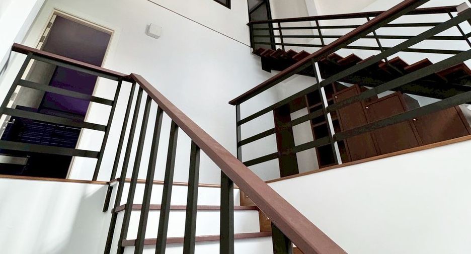 For sale 3 bedrooms townhouse in Pak Kret, Nonthaburi