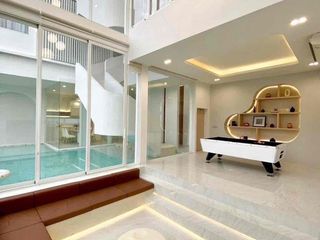 For rent 4 bedrooms villa in Bang Lamung, Chonburi