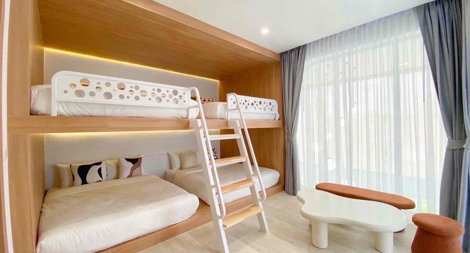 For rent 4 bedrooms villa in Bang Lamung, Chonburi
