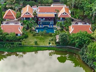 For rent 3 bedrooms villa in Mueang Phuket, Phuket