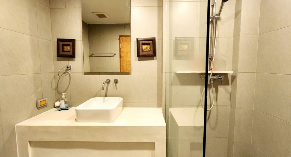 For sale 2 bedrooms condo in Hua Hin, Prachuap Khiri Khan