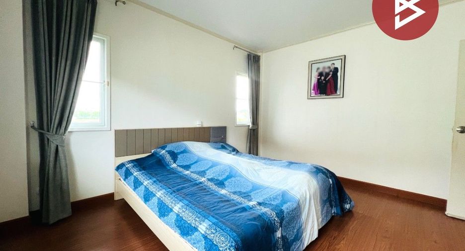 Casa en venta de 4 habitaciones en Phra Pradaeng, Samut Prakan