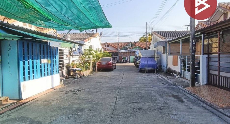 Продажа 2 спальни таунхаус в Krathum Baen, Самутсакхон