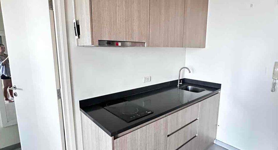 For rent and for sale 2 bedrooms condo in Bang Lamung, Chonburi