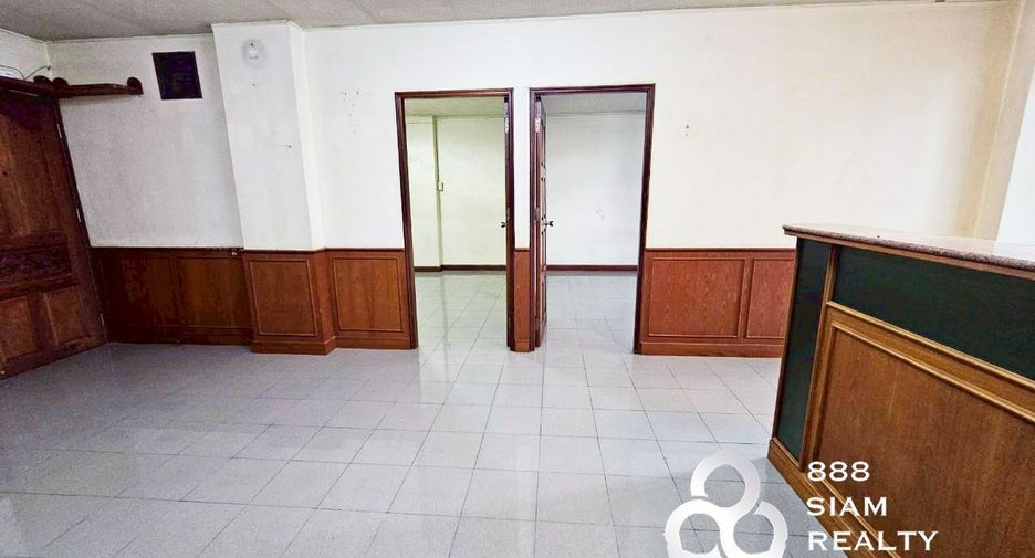 Продажа 2 спальни кондо в Чатучак, Бангкок