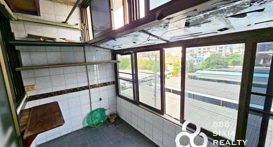 Продажа 2 спальни кондо в Чатучак, Бангкок