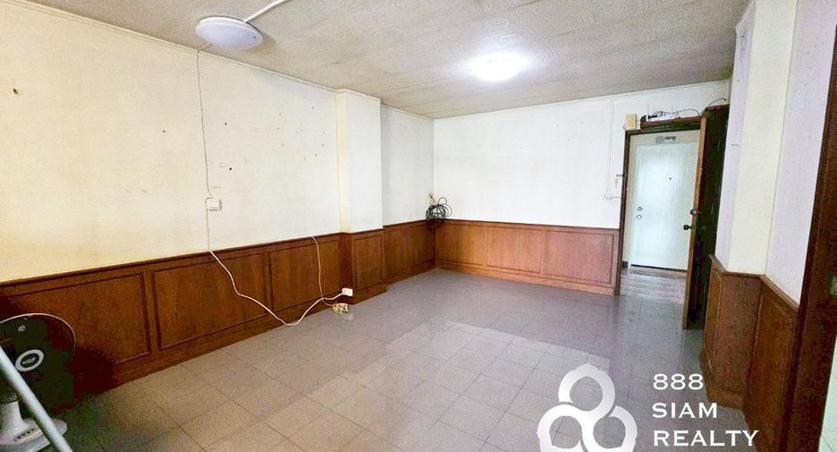 Продажа 2 спальни кондо в Чатучак, Бангкок