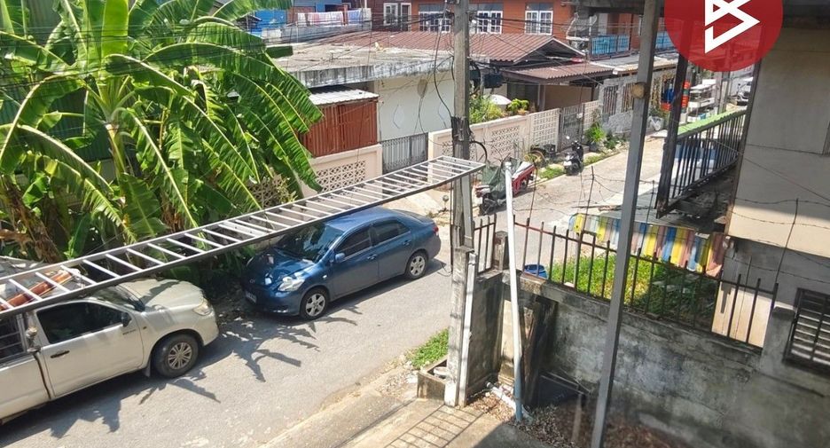 For sale 3 bedrooms house in Nong Chok, Bangkok