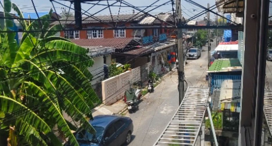 For sale 3 bedrooms house in Nong Chok, Bangkok