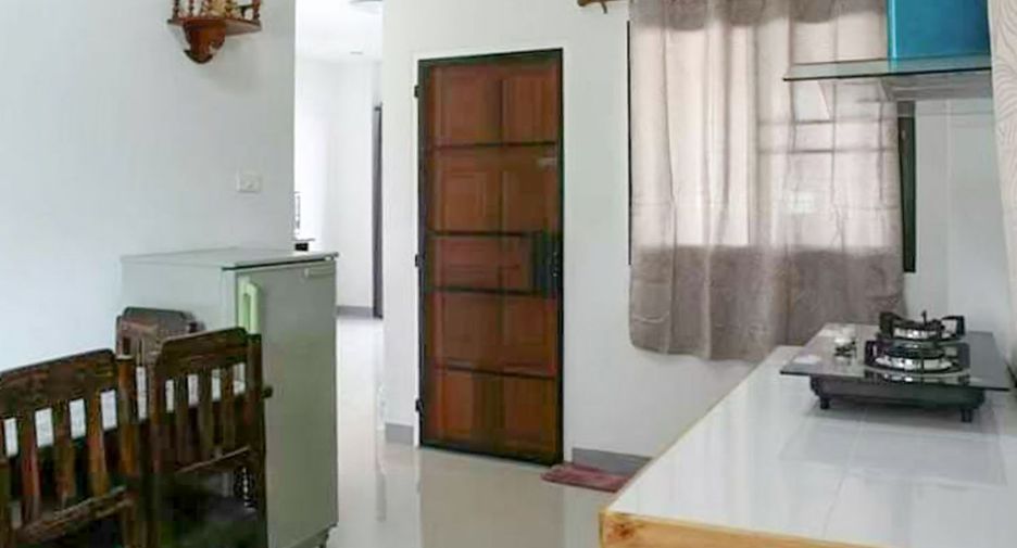 For rent 3 bedrooms house in Saraphi, Chiang Mai