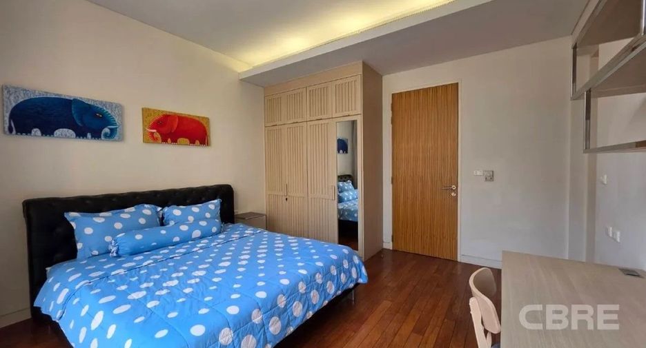 For rent and for sale 2 bedrooms condo in Khlong Toei, Bangkok