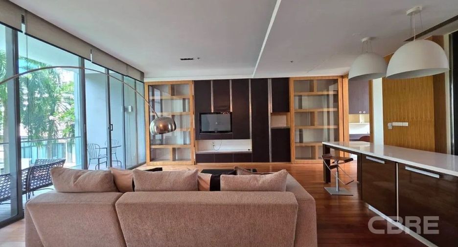 For rent and for sale 2 bedrooms condo in Khlong Toei, Bangkok