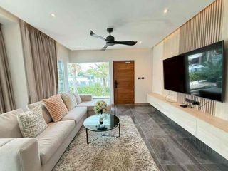 For rent 4 bedrooms villa in Bang Lamung, Chonburi