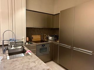 Wohnung zur Miete mit 2 Zimmer in Khlong San, Bangkok